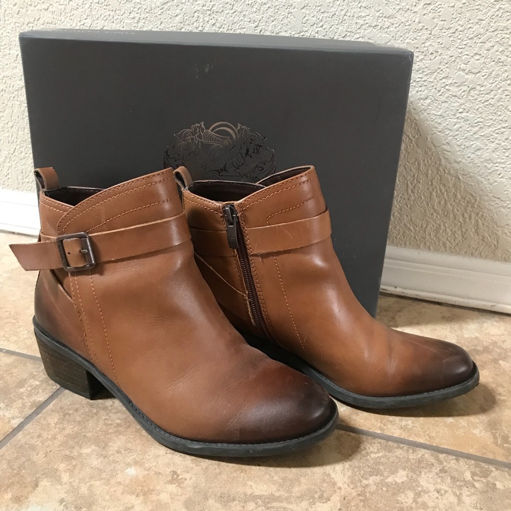 Vince Camuto brown boots